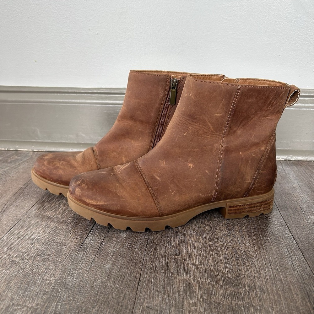 Sorel Emelie III Boots Womens 11 Brown Nubuck Leather Lug Ankle Boot Waterproof